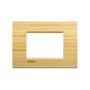 Bticino Livinglight 3-module square plate in bamboo color LNA4803LBA